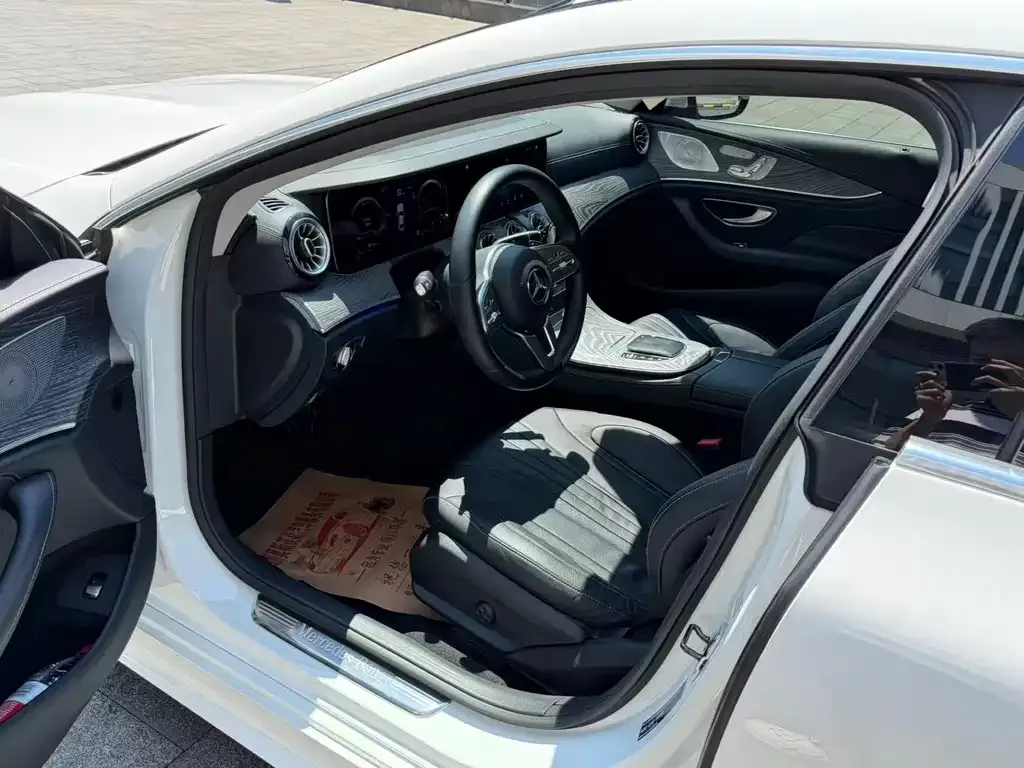 Mercedes-Benz CLS 2021 из CN, фото 2