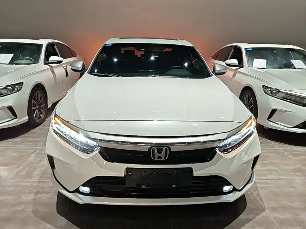 Honda Inspire — фото 7