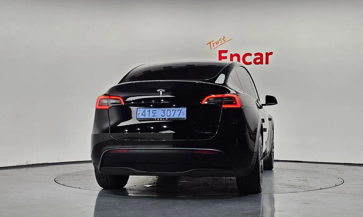 Tesla Model Y — фото 7