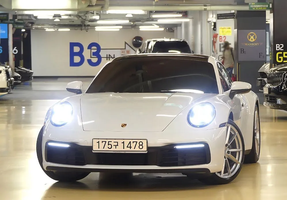 Porsche 911