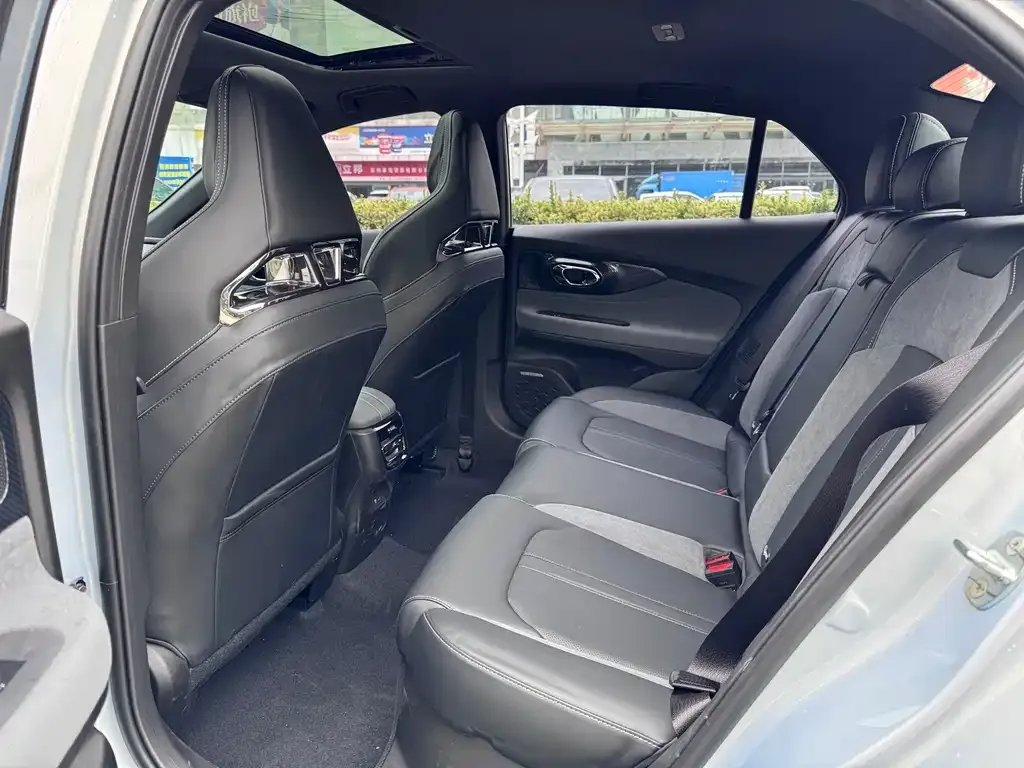 GAC Motor Shadow Leopard — фото 8
