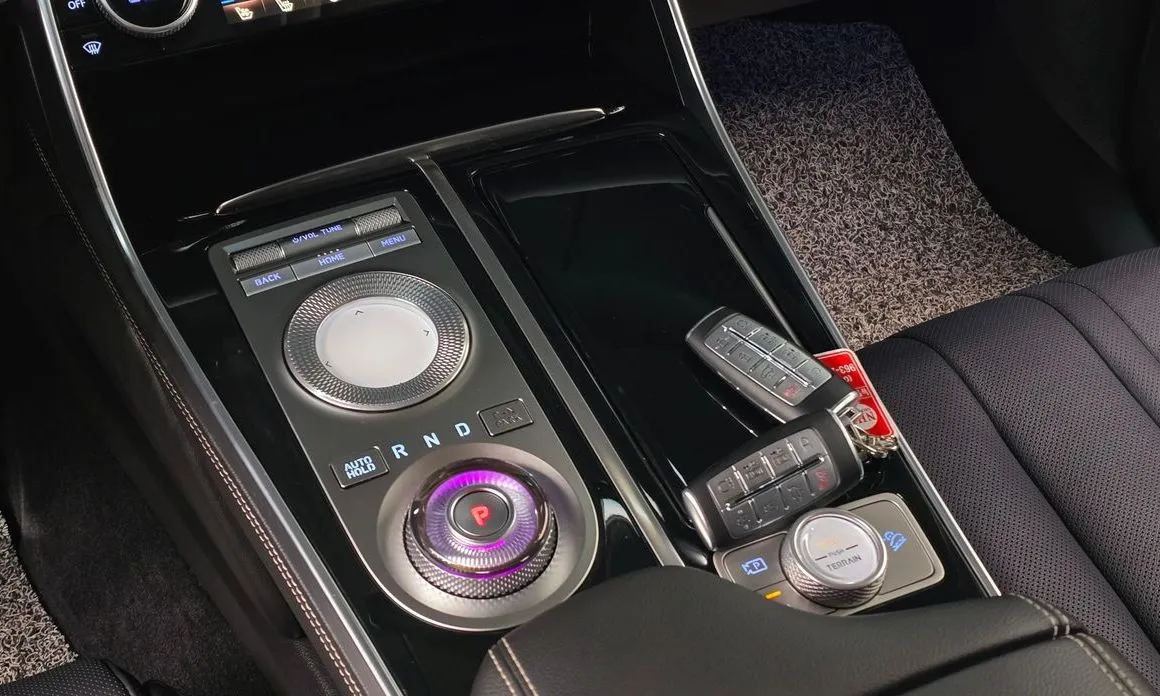 Genesis GV80 — фото 10