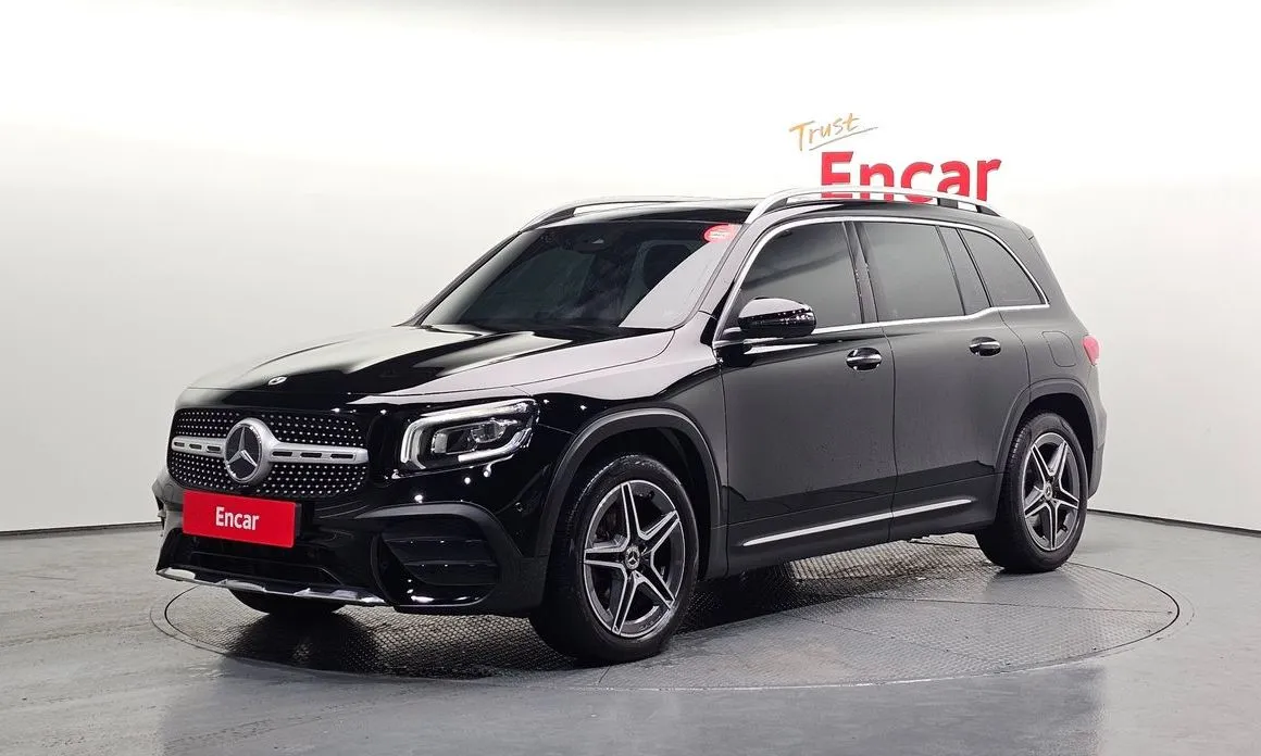 Mercedes-Benz GLB-Class — фото 1