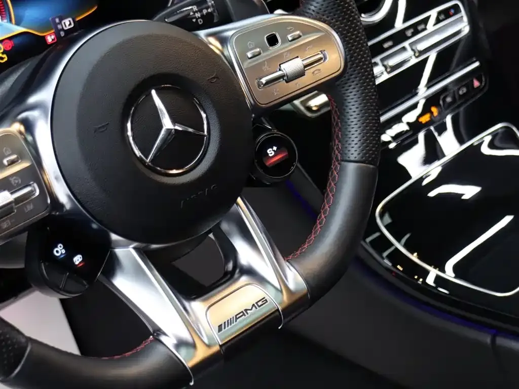 Mercedes-Benz C-Class AMG — фото 2