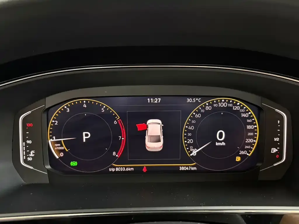 Volkswagen Passat — фото 8