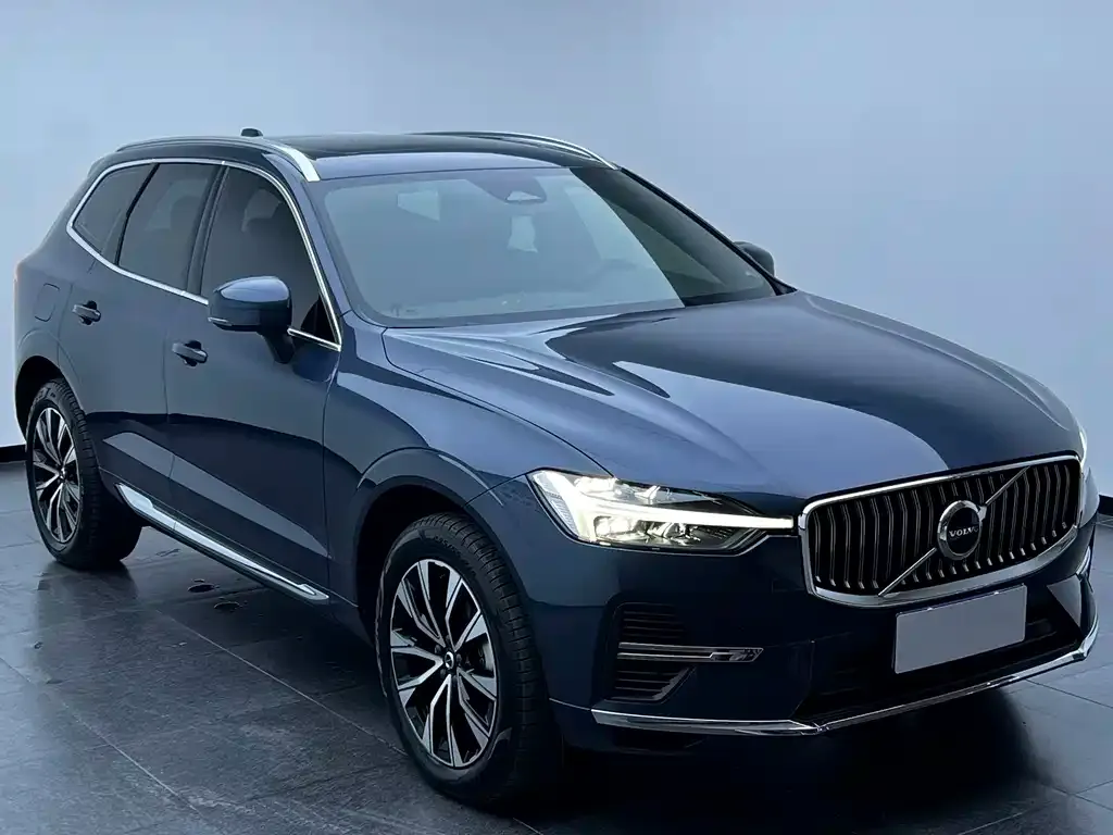 Volvo XC60 — фото 6