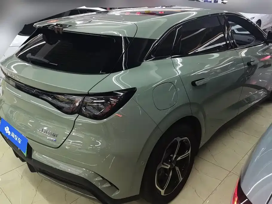 BYD Seal 06GT — фото 7