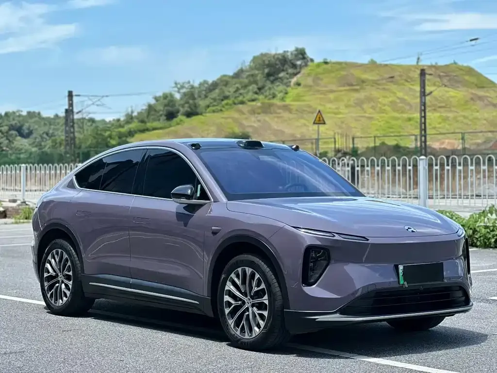 NIO EC6 — фото 10