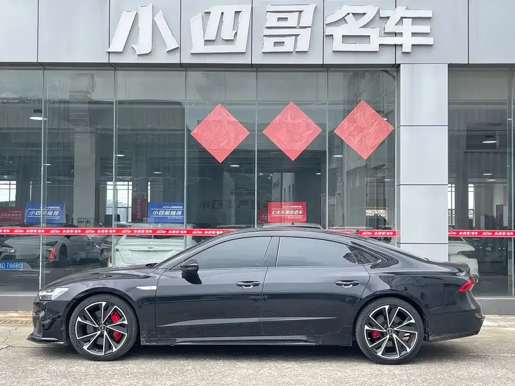 Audi A7L — фото 2