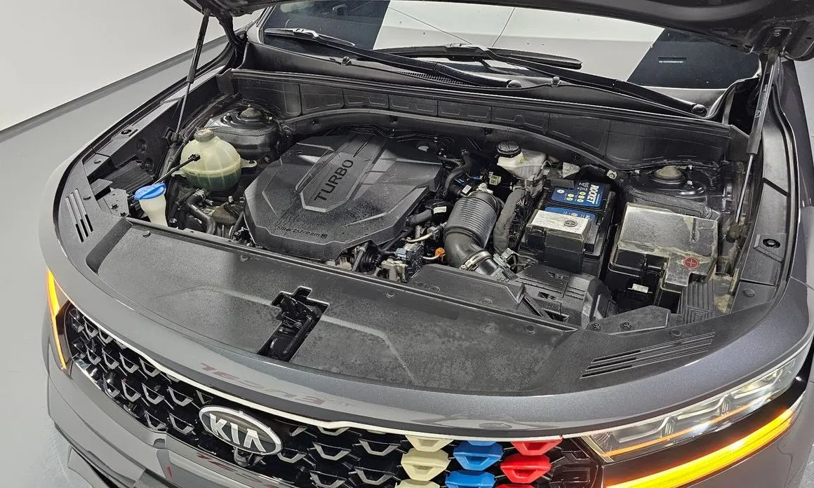 Kia Sorento — фото 9