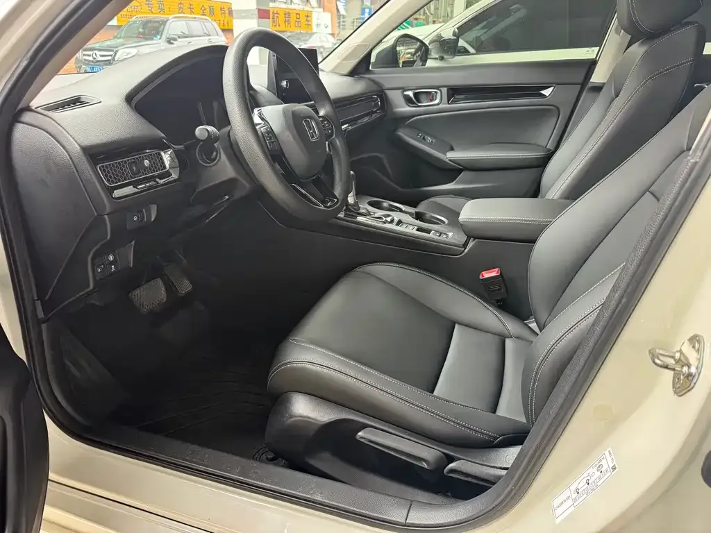 Honda Civic — фото 6
