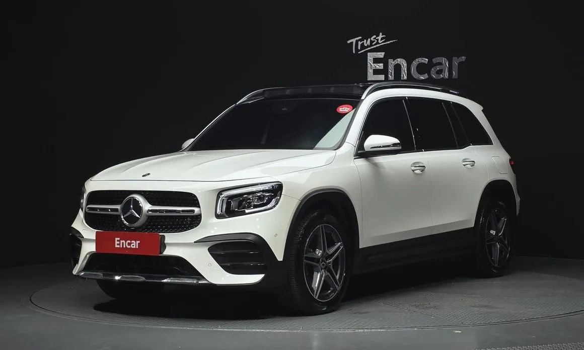 Mercedes-Benz GLB-Class — фото 1