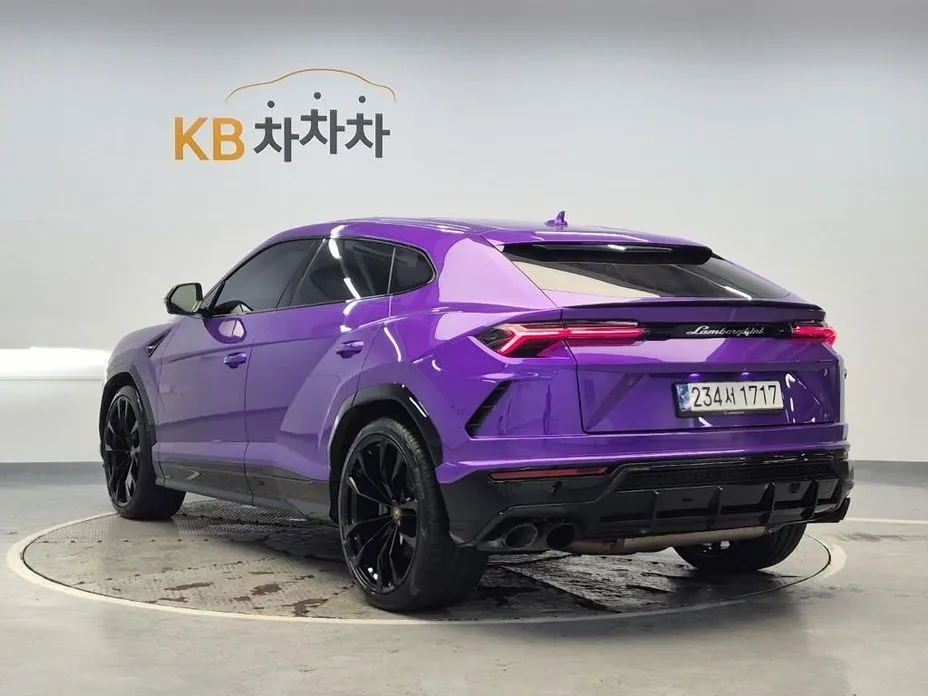 Lamborghini Urus — фото 3