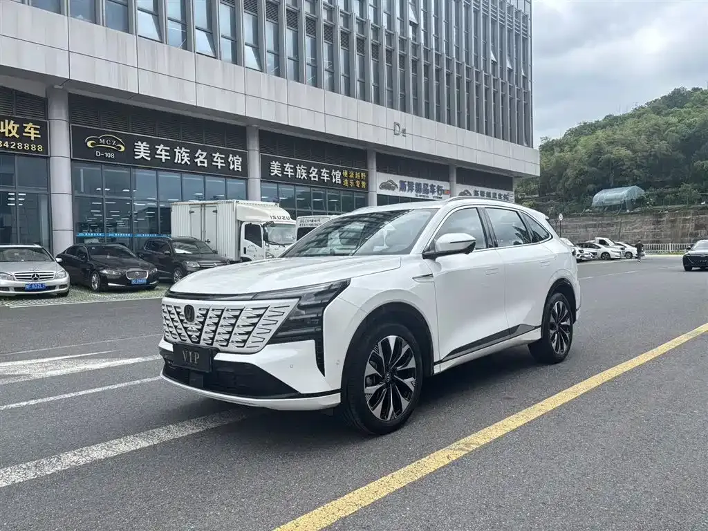 Changan CS75PLUS — фото 7