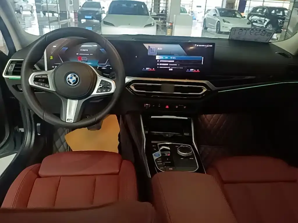 BMW i3 — фото 8
