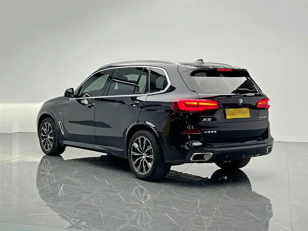 BMW X5 — фото 5