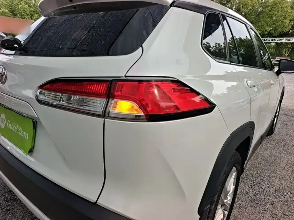 Toyota Corolla Cross — фото 7
