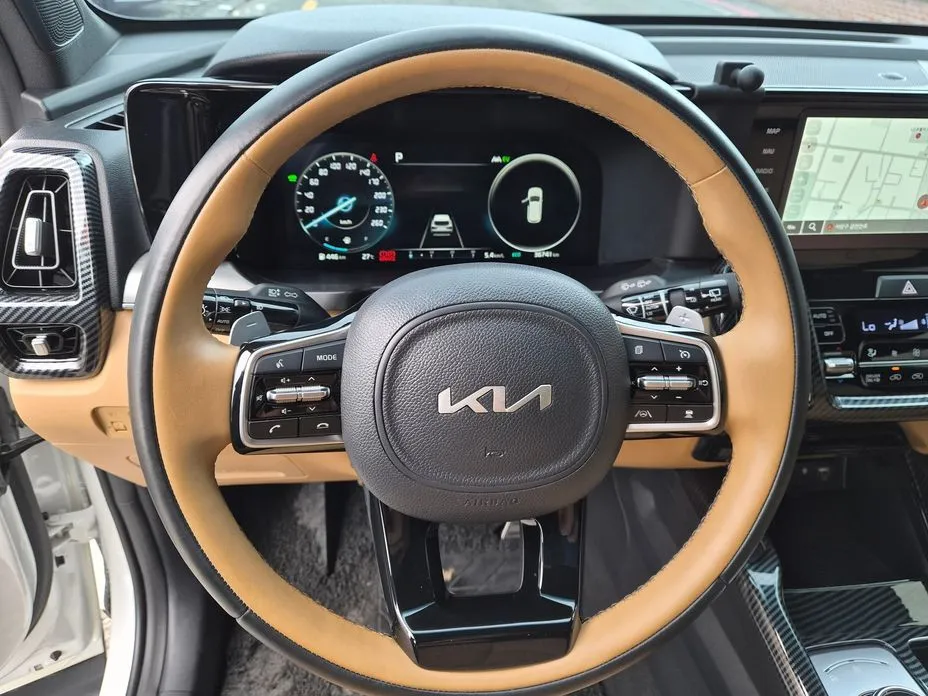 Kia Sorento — фото 3