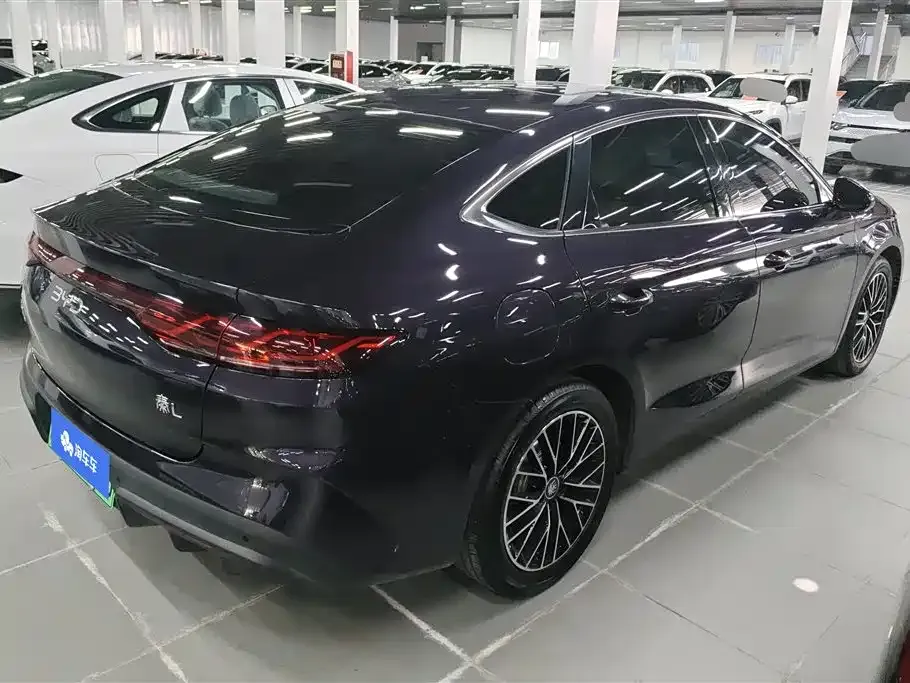 BYD Qin L — фото 7