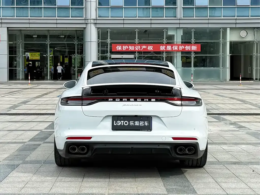 Porsche Panamera — фото 6