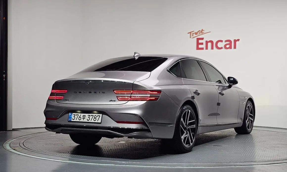 Genesis G80 — фото 2
