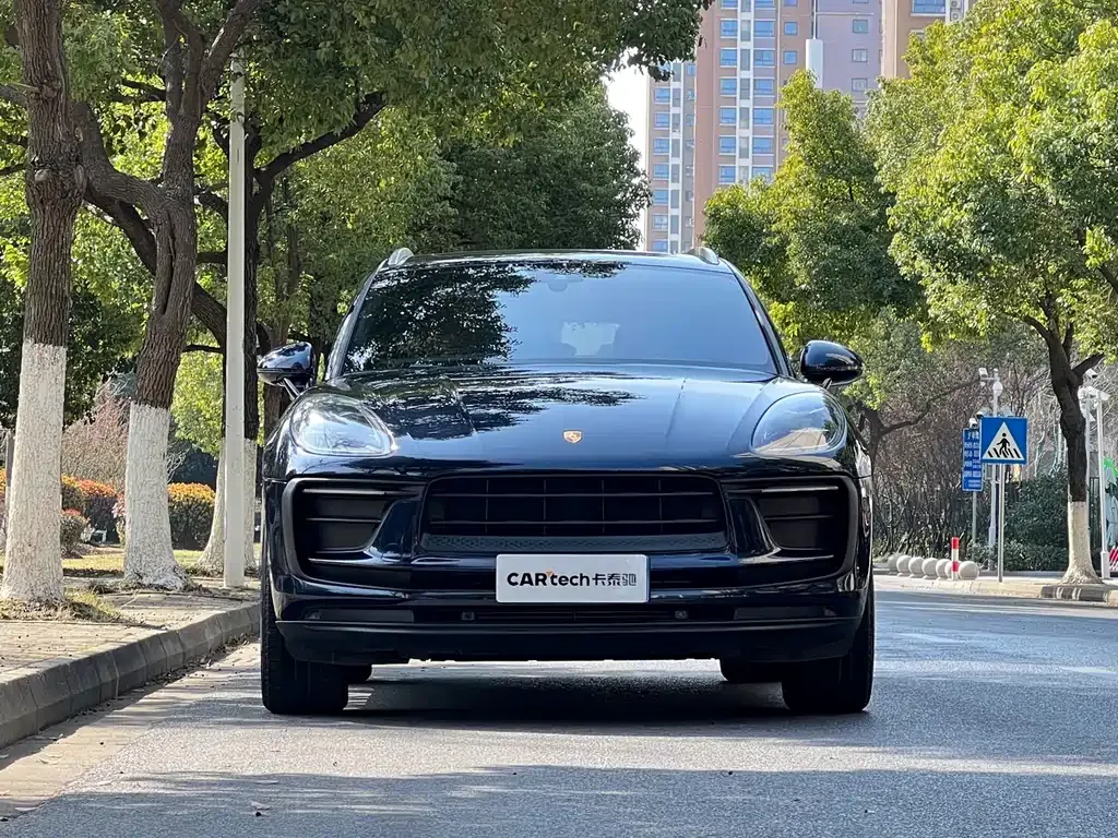 Porsche Macan — фото 10