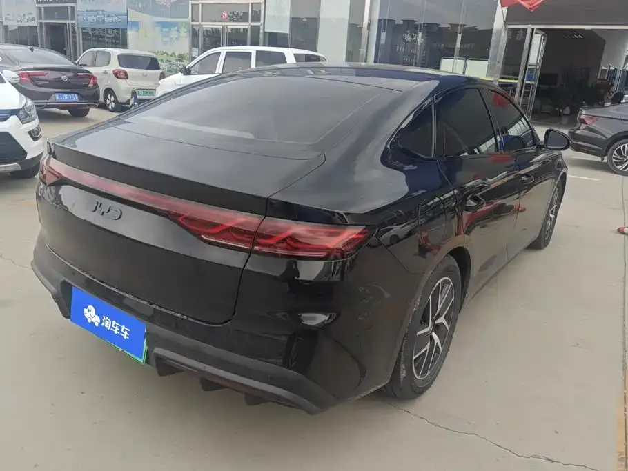 BYD Qin L — фото 6