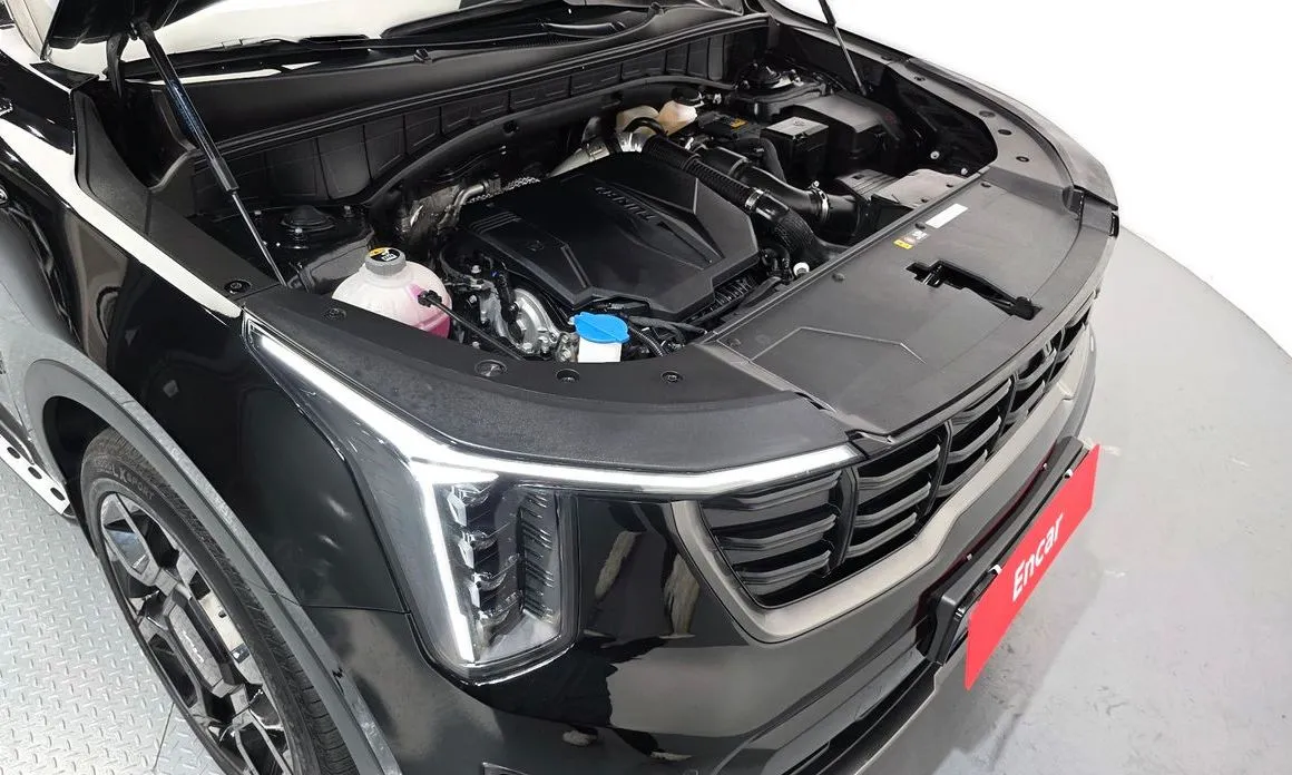 Kia Sorento — фото 7