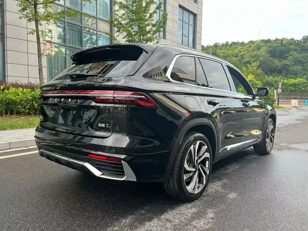 Geely Xingyue L — фото 7