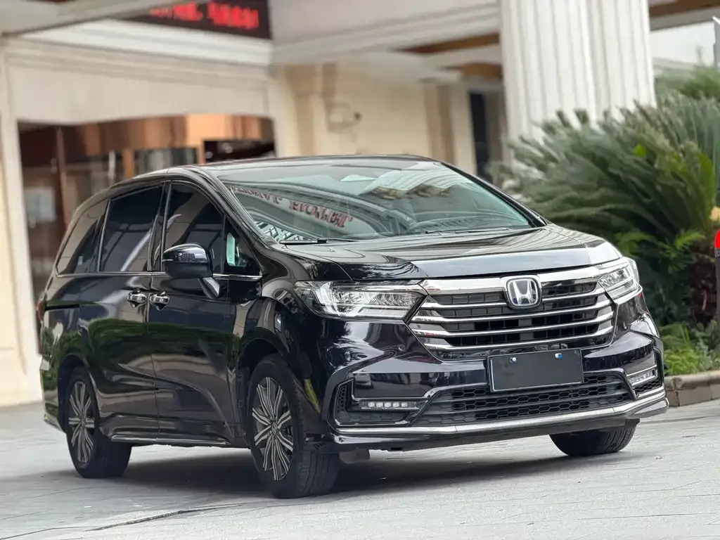 Honda Odyssey 2023 из CN, фото 4