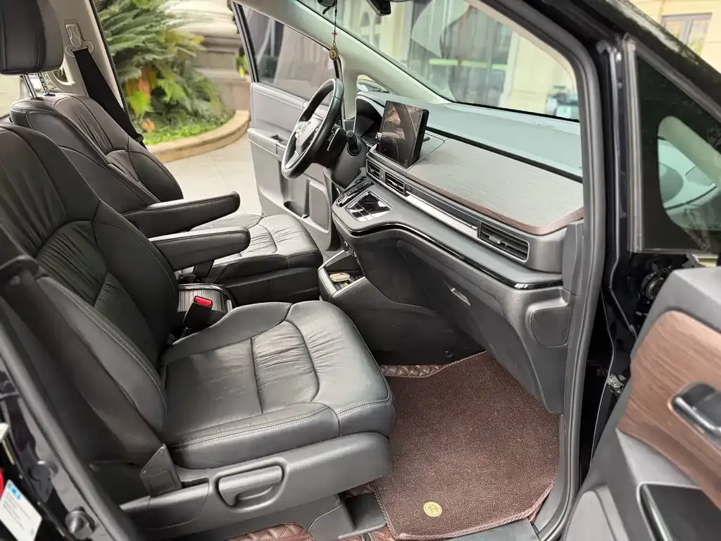 Honda Odyssey 2023 из CN, фото 5