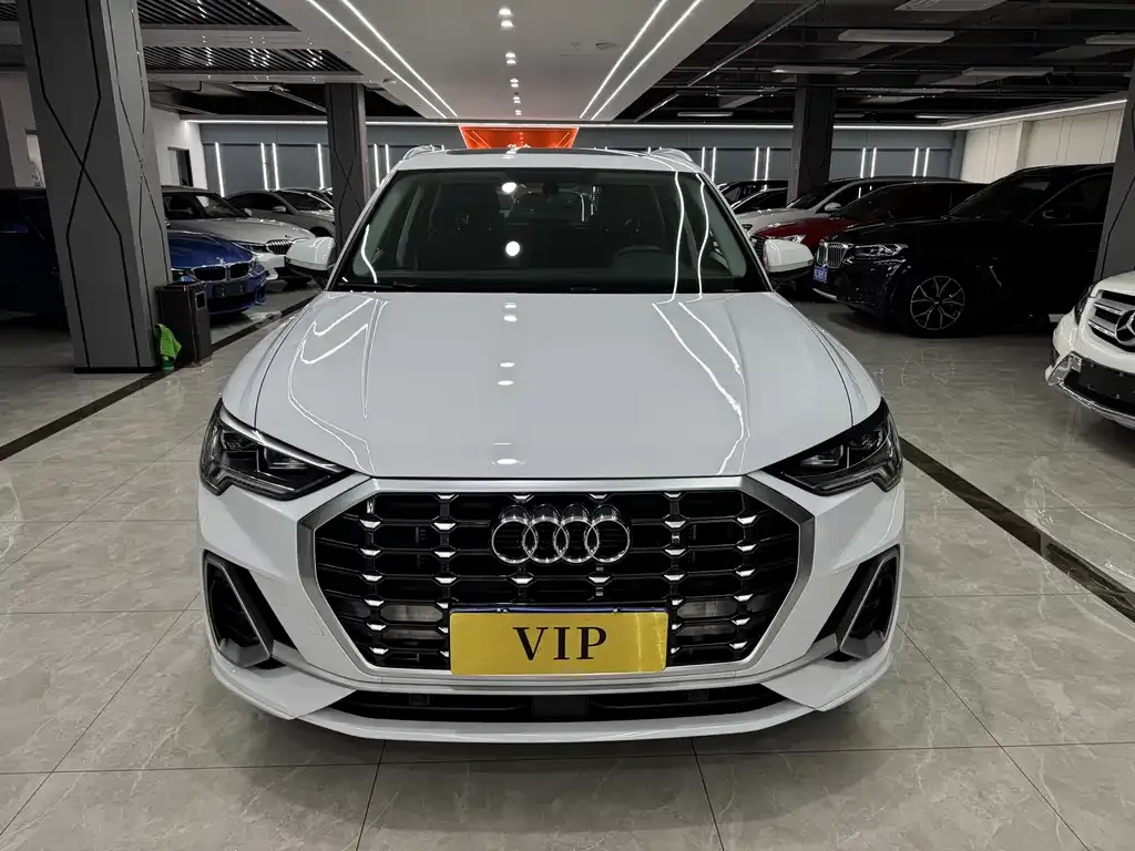 Audi Q3 2022 из CN, фото 7
