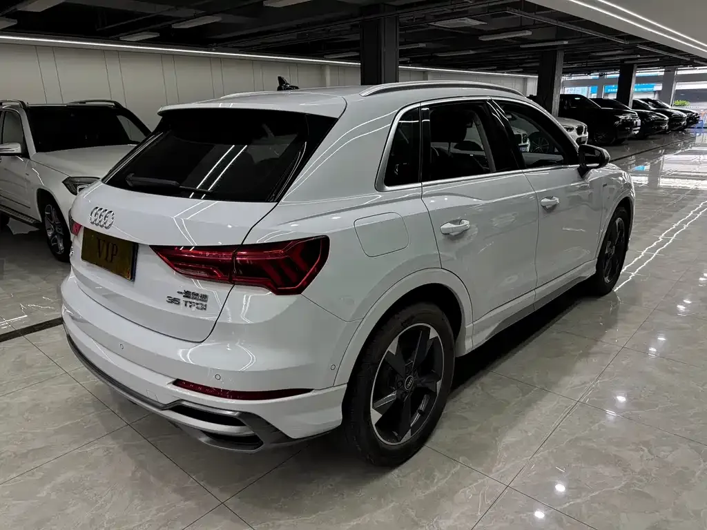 Audi Q3 2022 из CN, фото 9