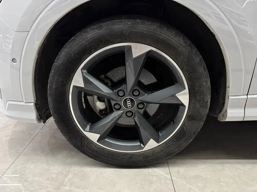 Audi Q3 2022 из CN, фото 4