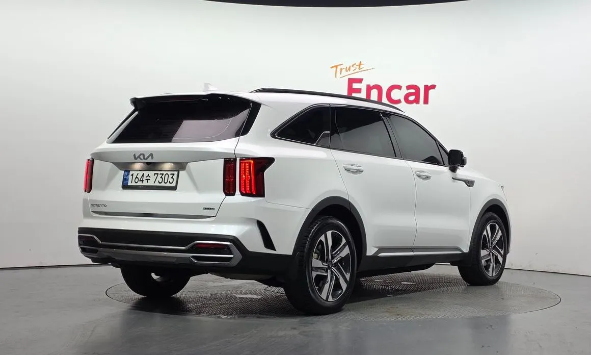 Kia Sorento — фото 3