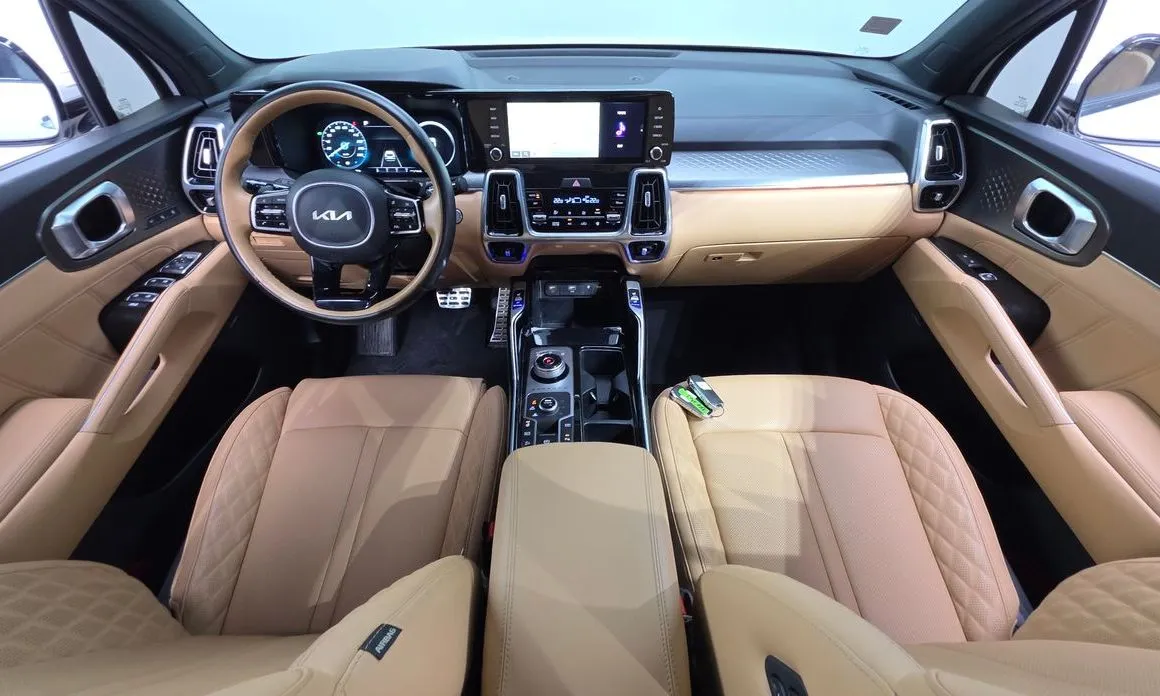 Kia Sorento — фото 10