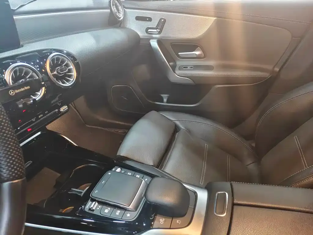 Mercedes-Benz A-Class AMG — фото 3