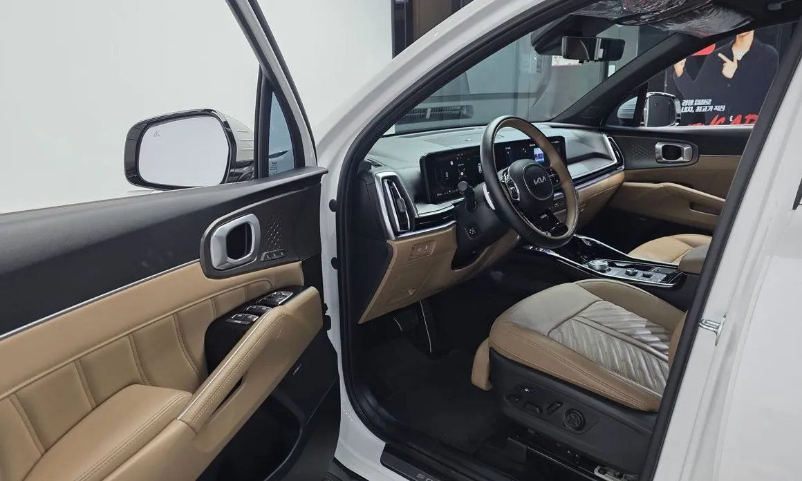 Kia Sorento — фото 9