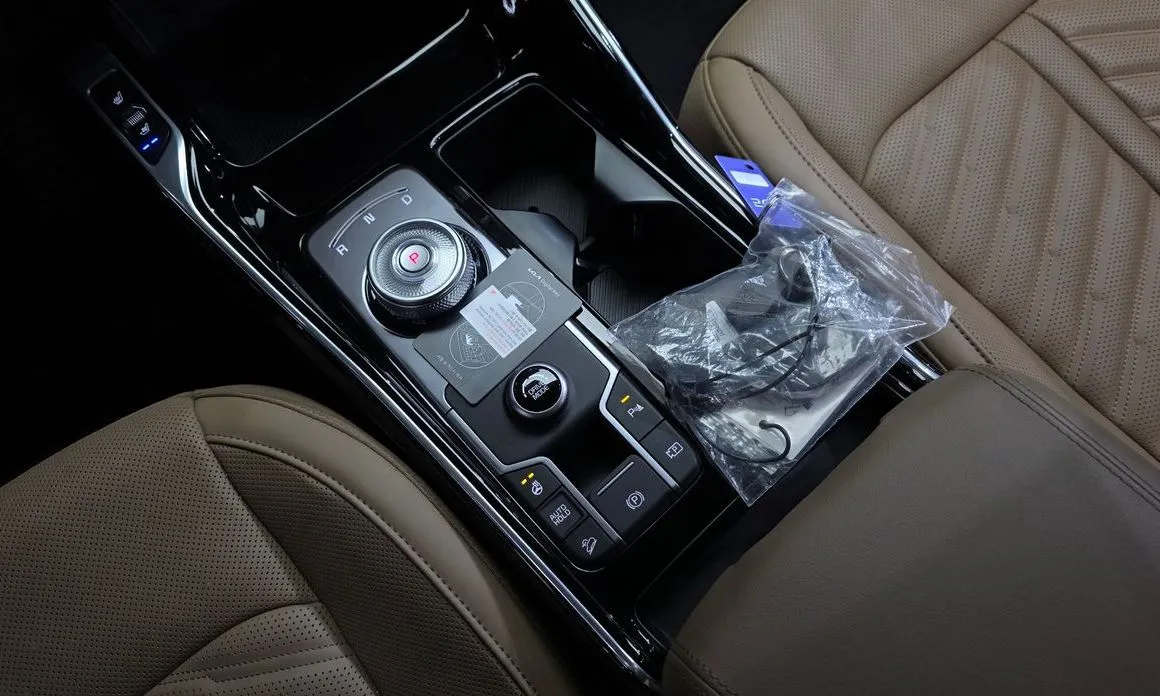 Kia Sorento — фото 5