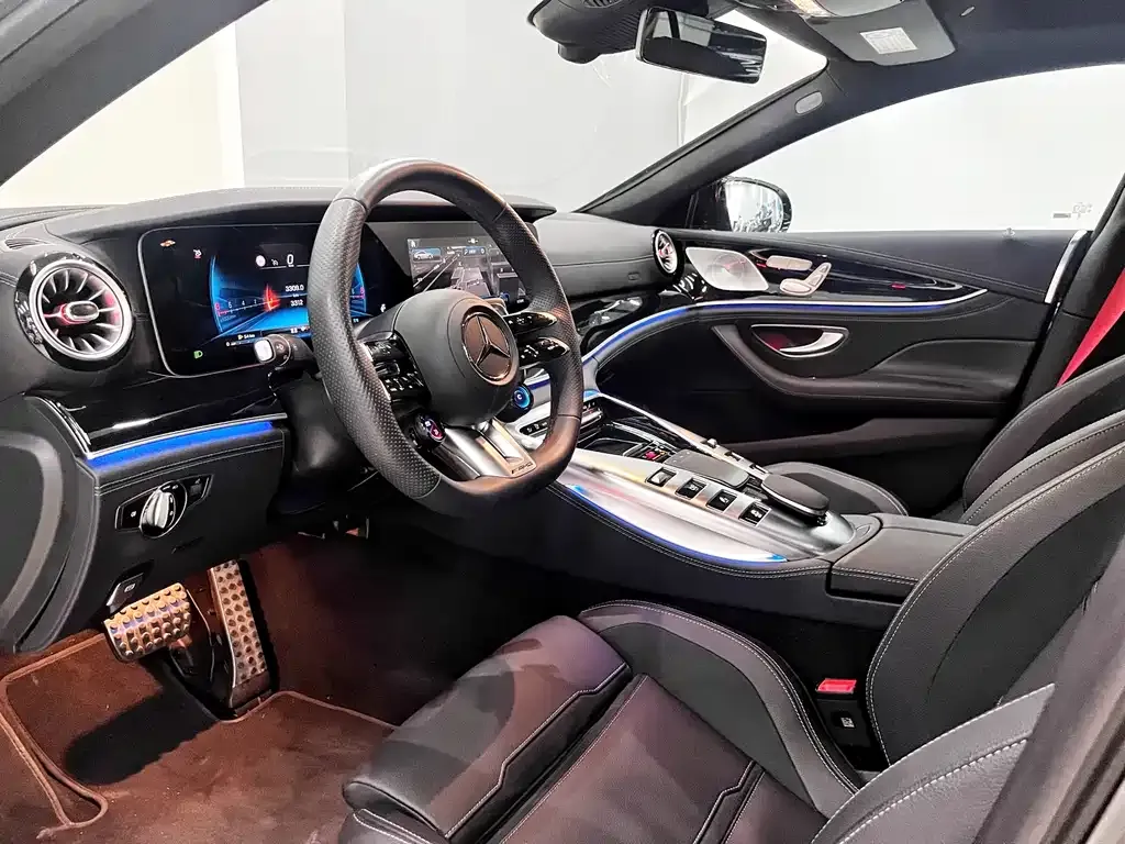 Mercedes-Benz AMG GT — фото 8