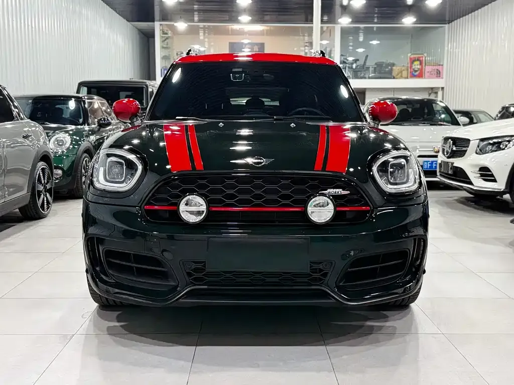 MINI Countryman JCW — фото 9