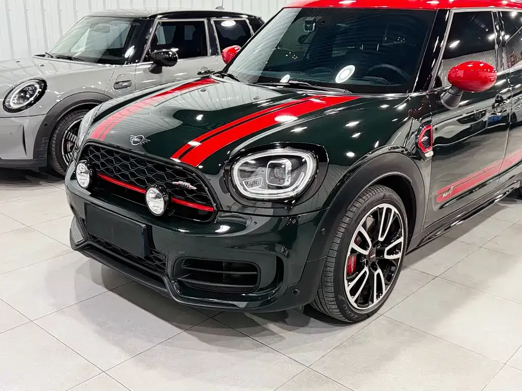 MINI Countryman JCW — фото 8