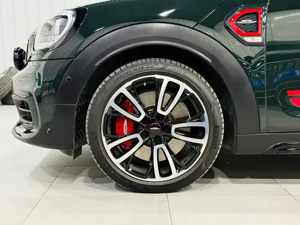 MINI Countryman JCW — фото 4
