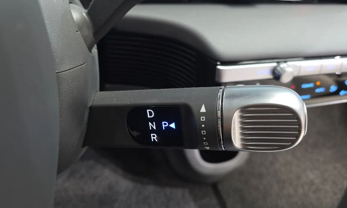 Hyundai Ioniq5 — фото 8