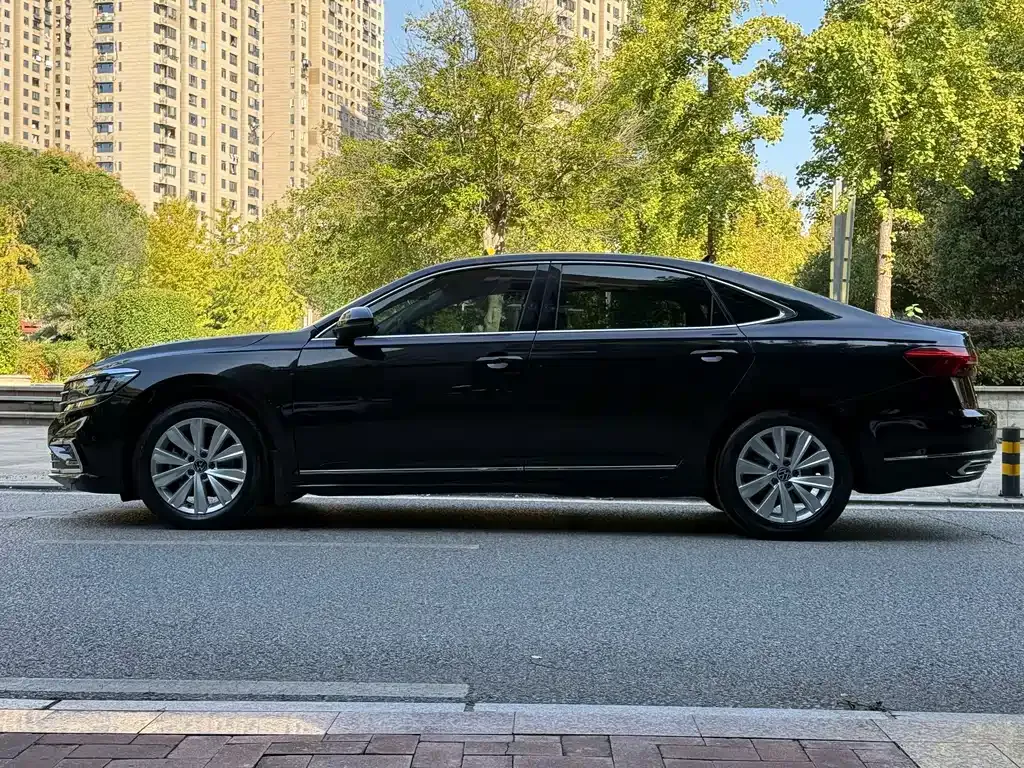 Volkswagen Passat 2021 из CN, фото 9