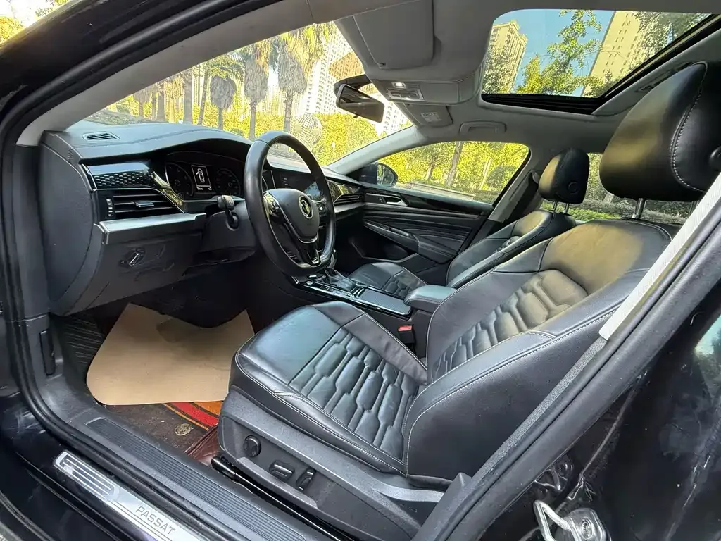 Volkswagen Passat 2021 из CN, фото 3