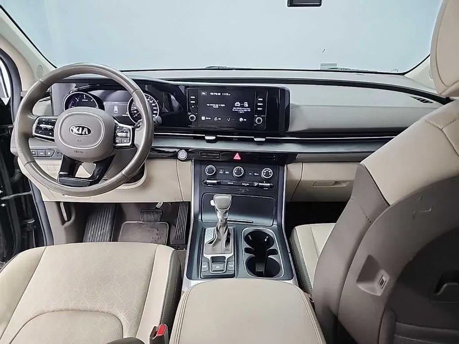 Kia Carnival — фото 3
