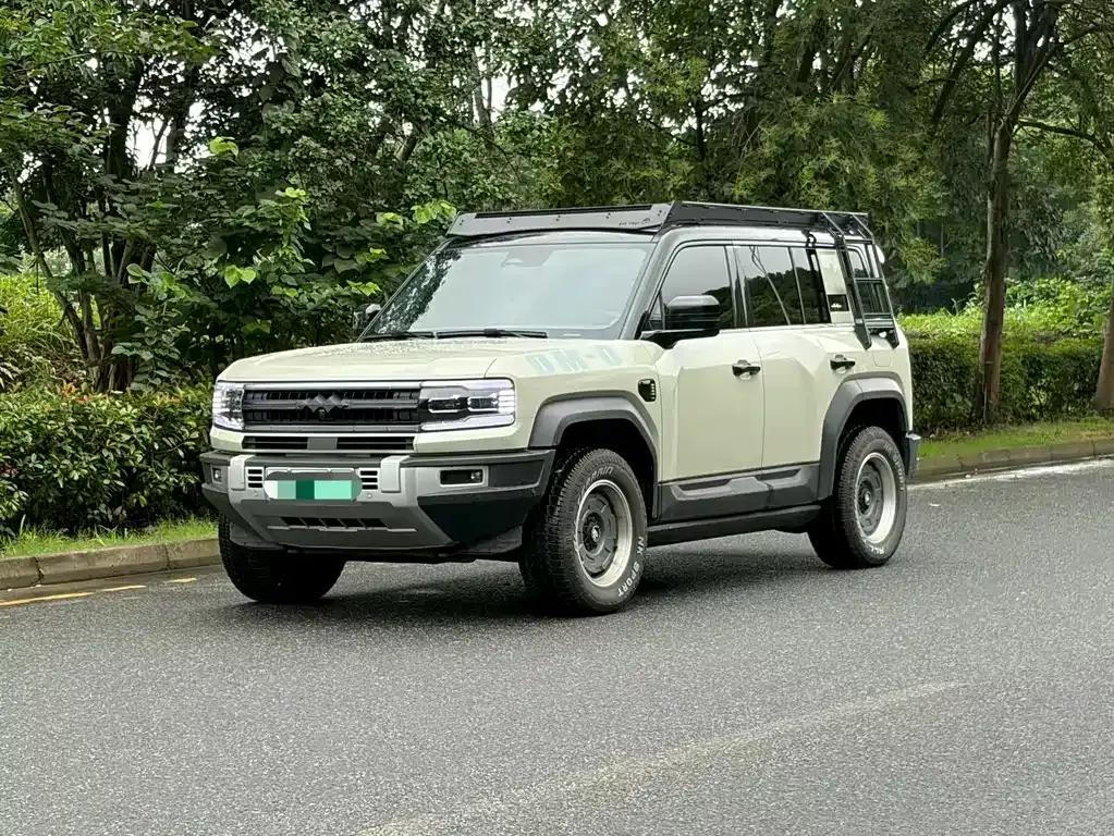 Fang Cheng Bao Leopard 5