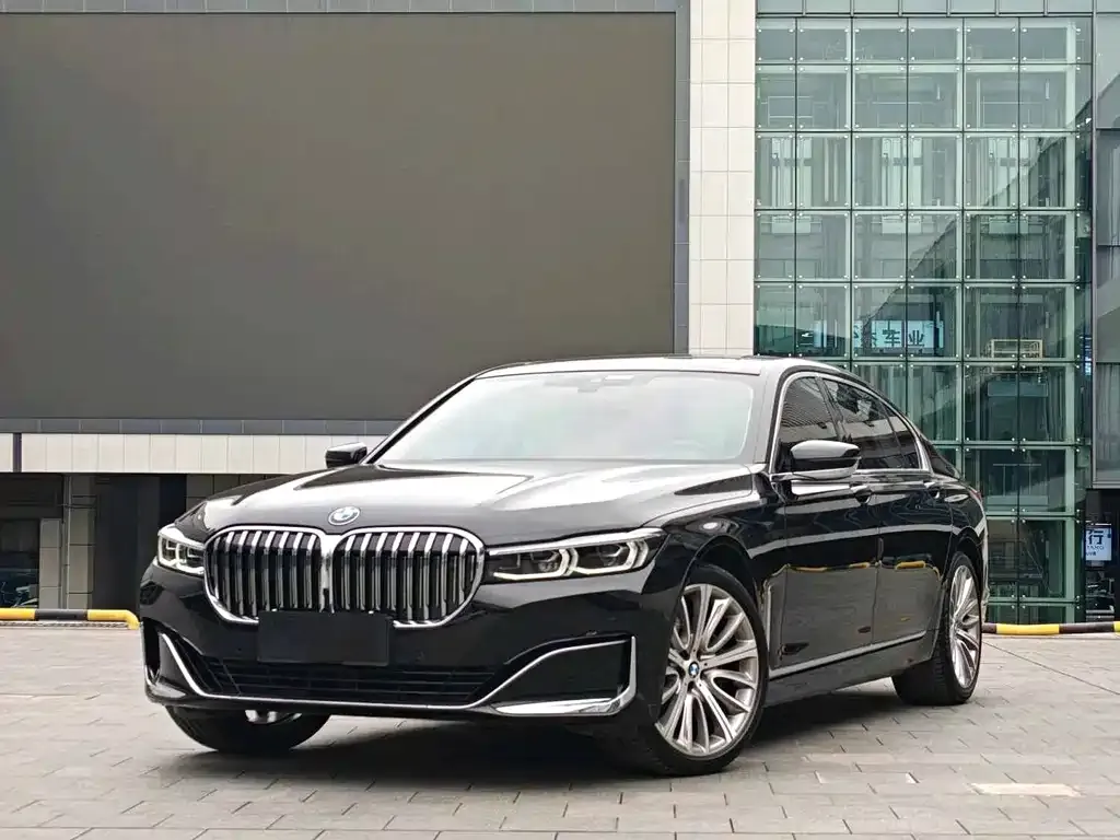 BMW 7 Series 740Li Leading Luxury 1