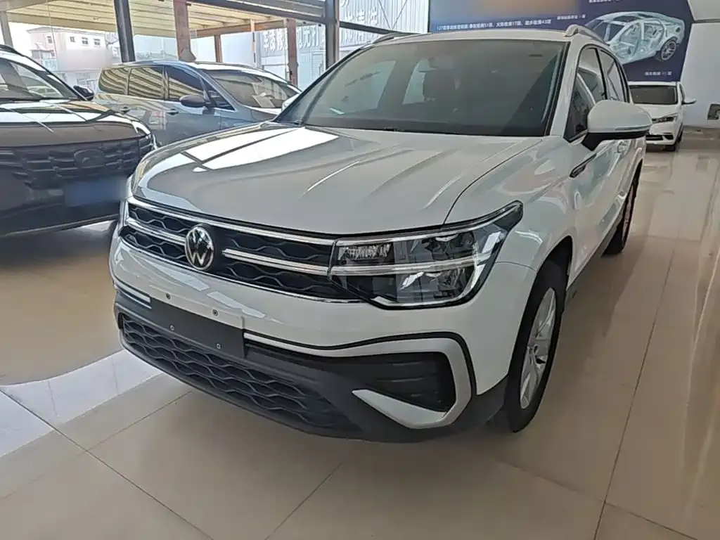 Volkswagen Tharu — фото 3